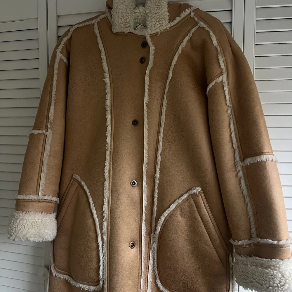 Women's Tan Shearling Coat - Picture 6 of 14